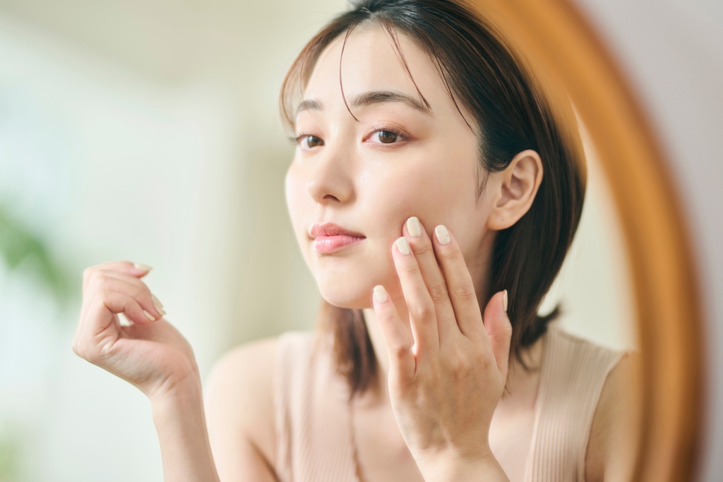 「ニキビ跡がつらい…」岐阜の美容皮膚科・大垣美容クリニックが解説！原因や治療の種類など